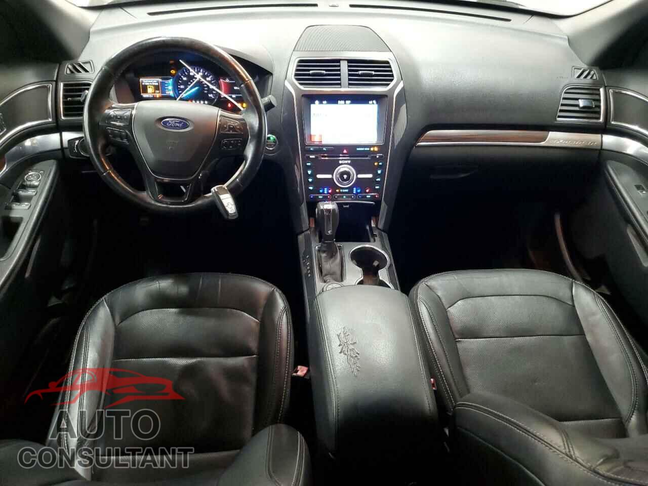 FORD EXPLORER 2018 - 1FM5K8F81JGB67127