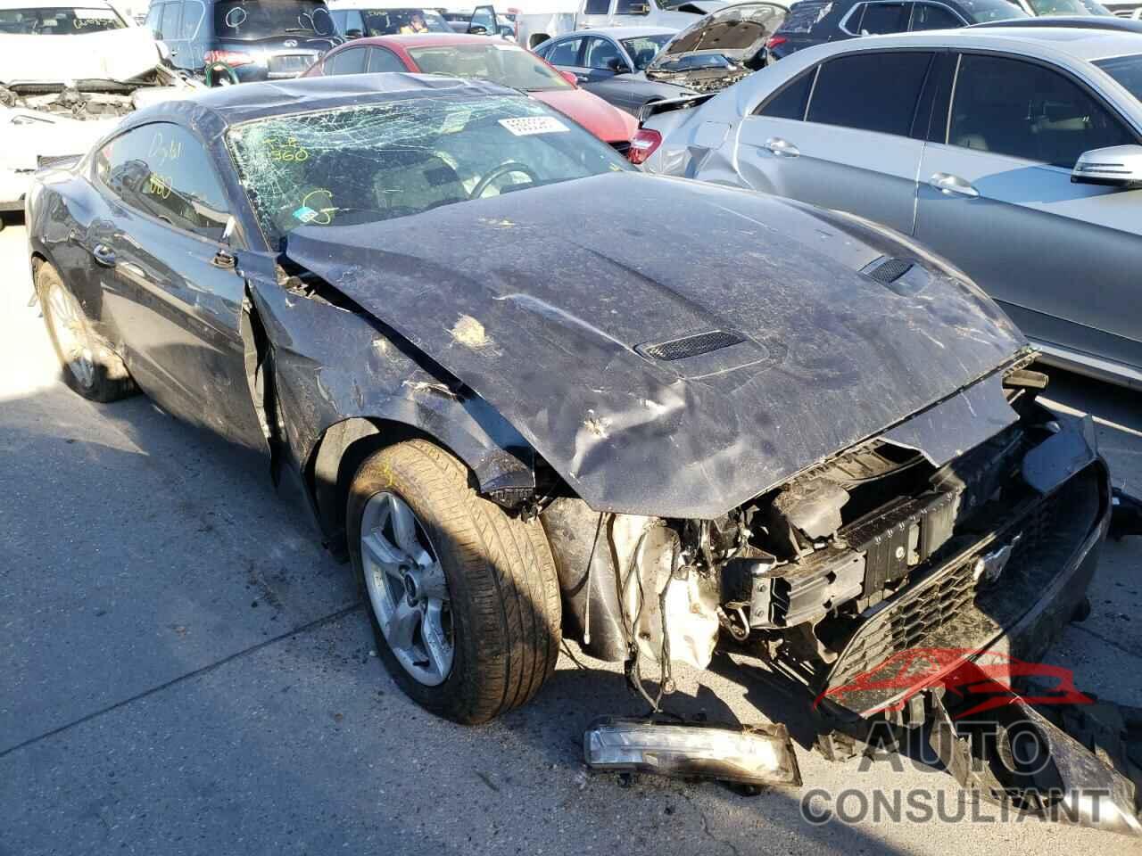 FORD MUSTANG 2018 - 1FA6P8TH1J5113052