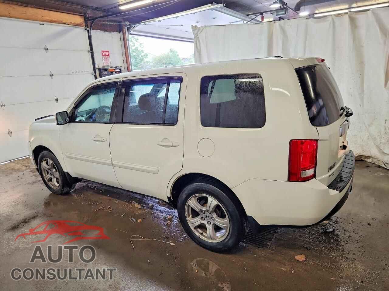 HONDA PILOT 2012 - 5FNYF4H51CB025584