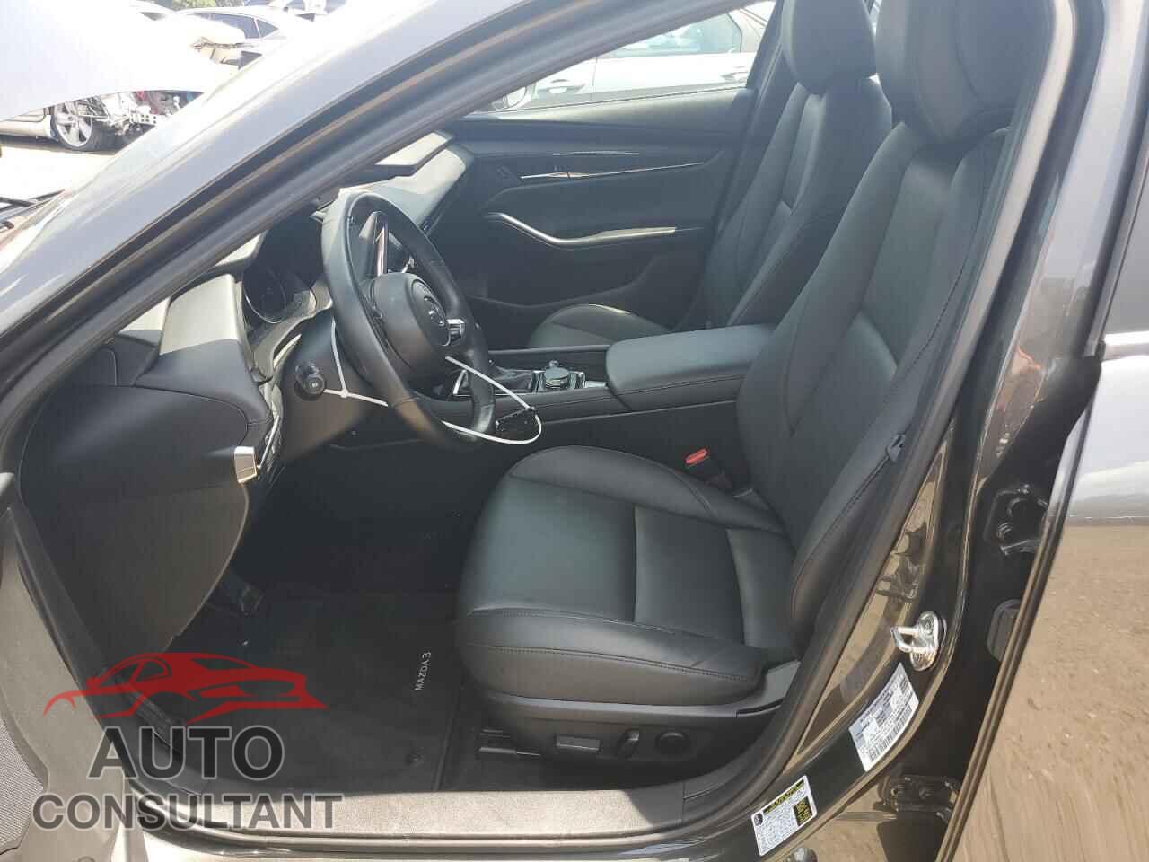 MAZDA 3 2023 - 3MZBPACM2PM379581