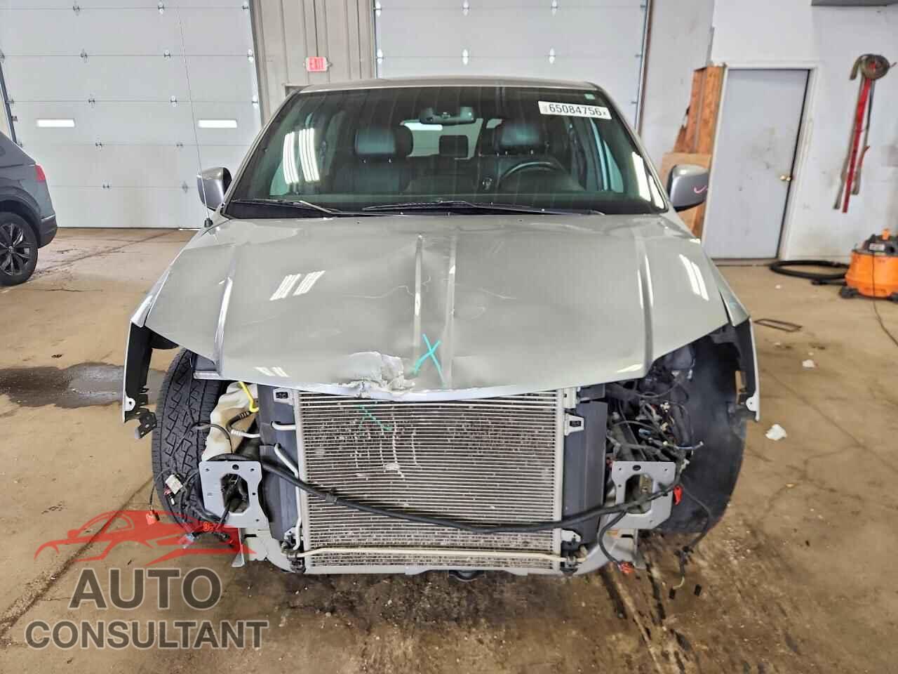 DODGE CARAVAN 2019 - 2C4RDGEG5KR764624