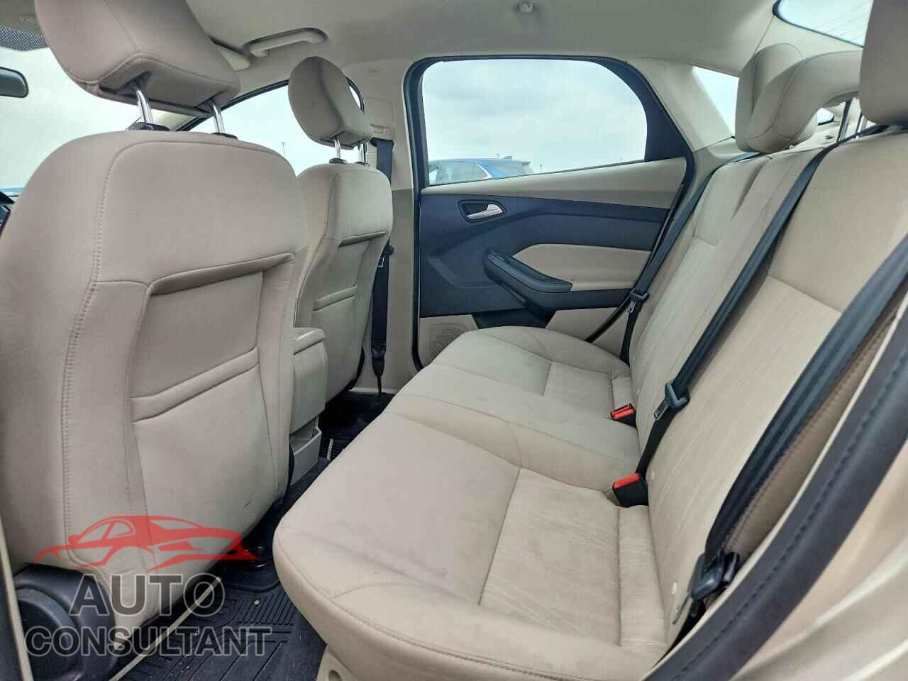 FORD FOCUS 2017 - 1FADP3F2XHL235335