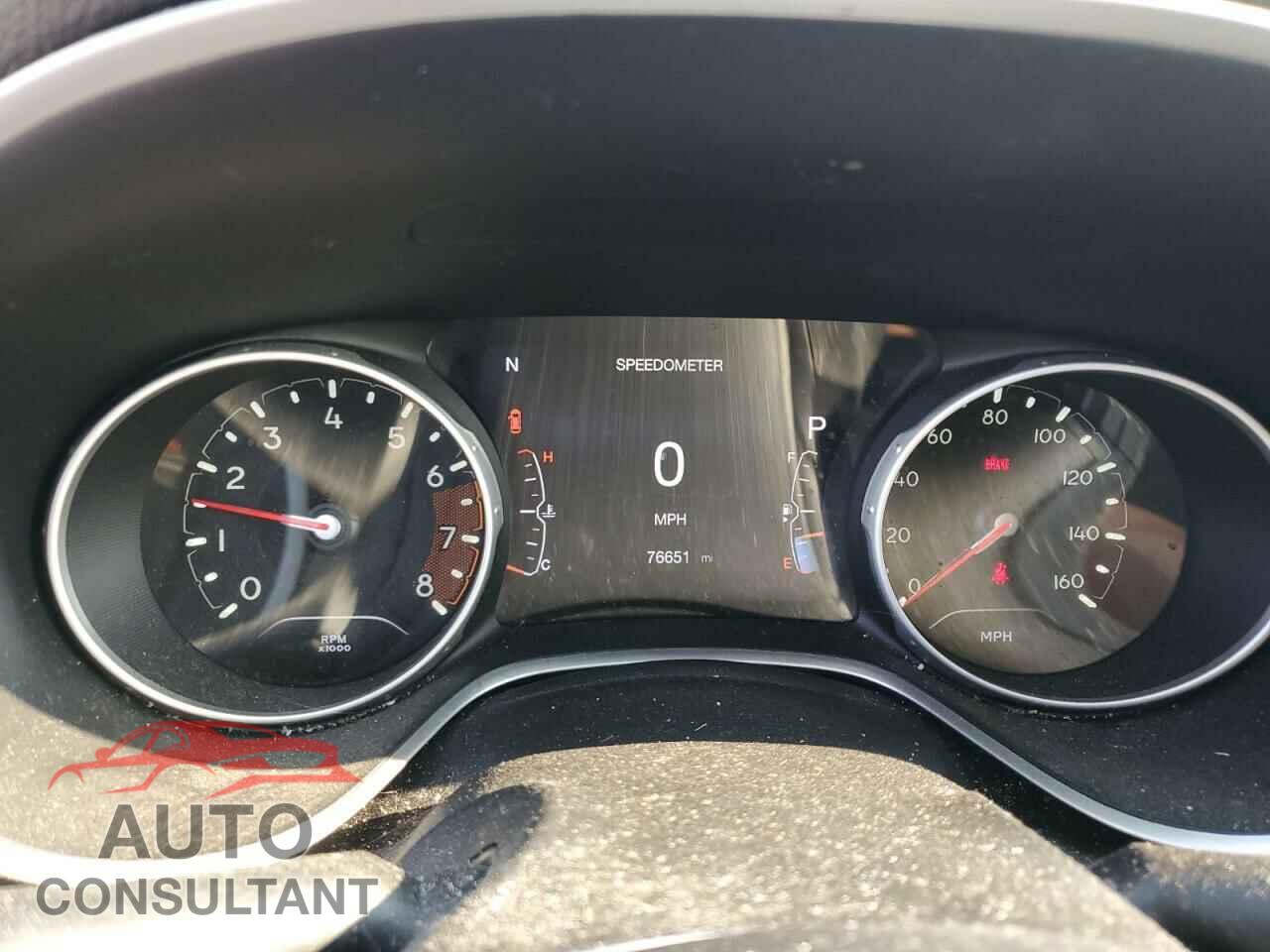 JEEP COMPASS 2018 - 3C4NJDBB5JT169203