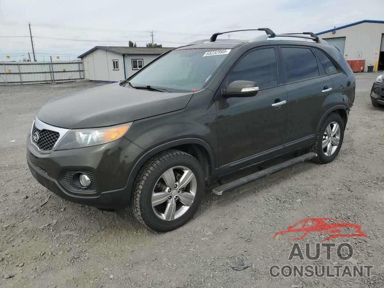 KIA SORENTO 2013 - 5XYKU4A20DG335120
