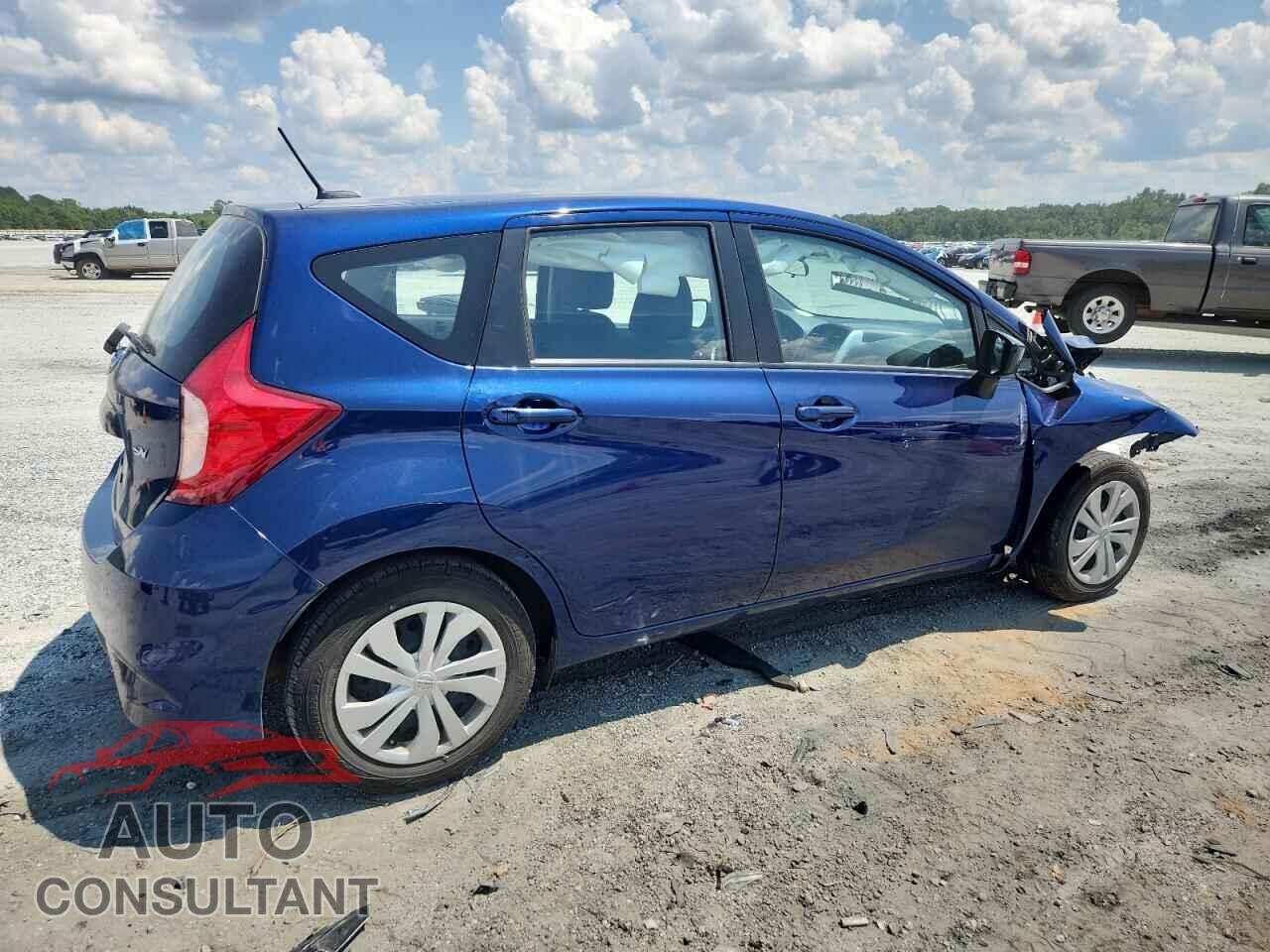 NISSAN VERSA 2017 - 3N1CE2CP3HL365373