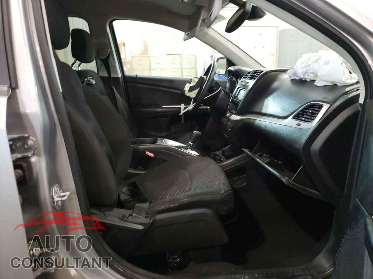 DODGE JOURNEY 2019 - 3C4PDCBG2KT700865