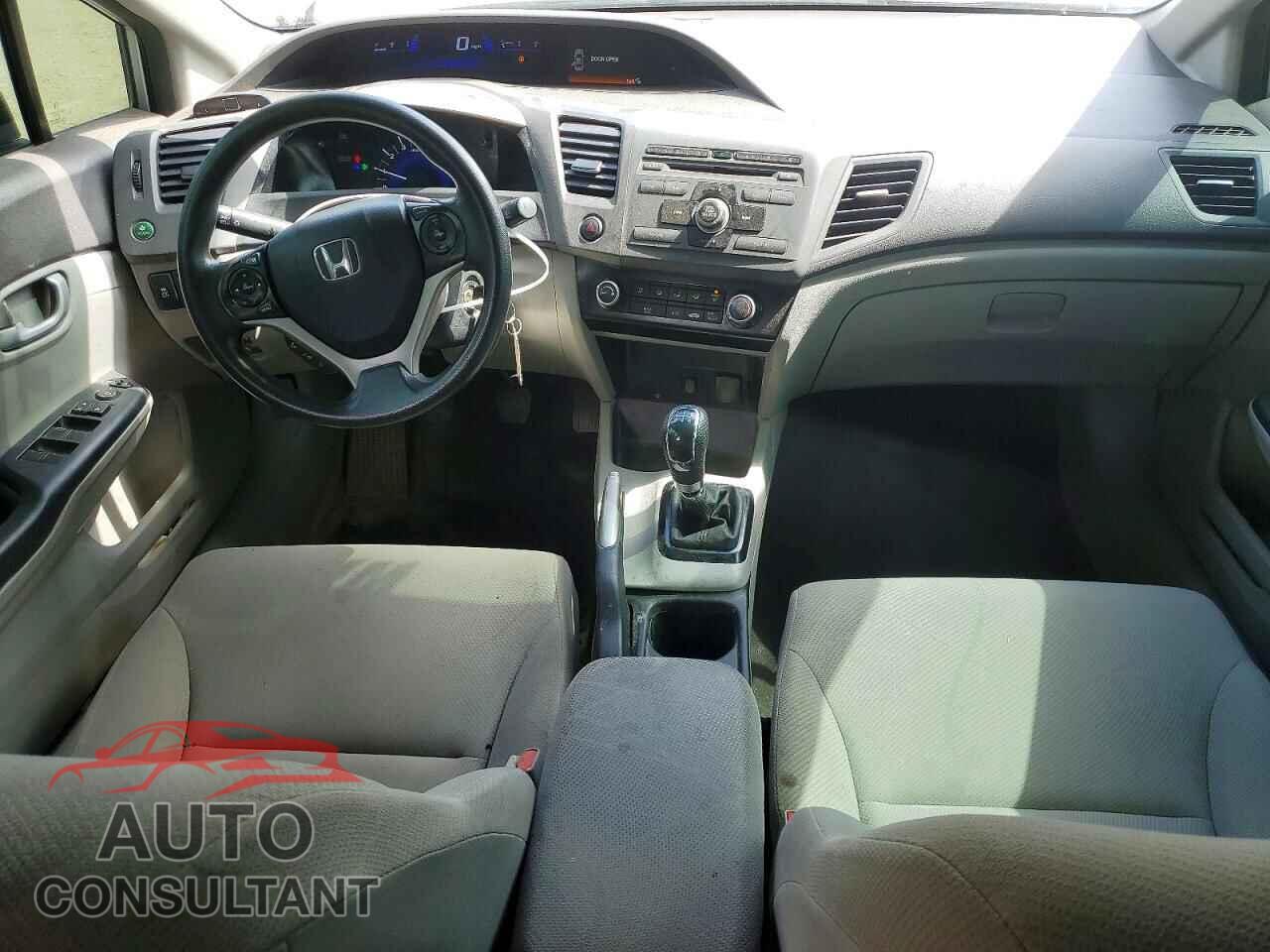 HONDA CIVIC 2012 - 2HGFB2E49CH027436