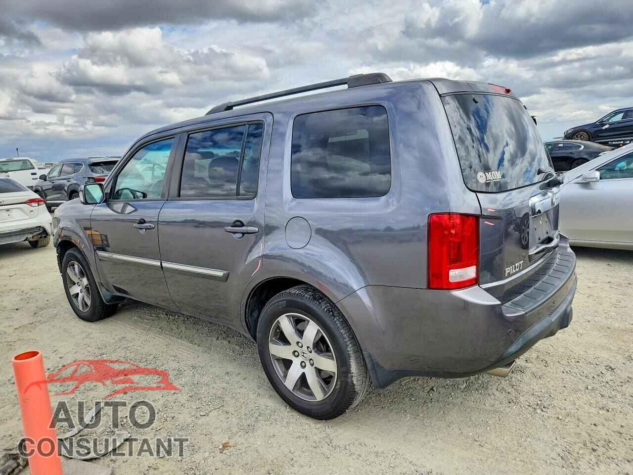 HONDA PILOT 2014 - 5FNYF3H92EB020555