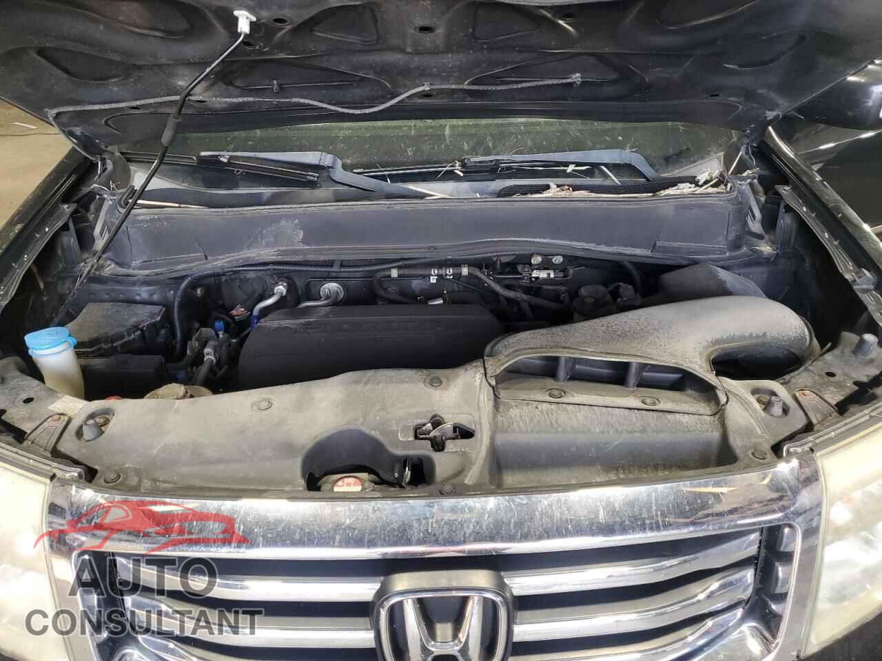 HONDA PILOT 2012 - 5FNYF4H99CB070193