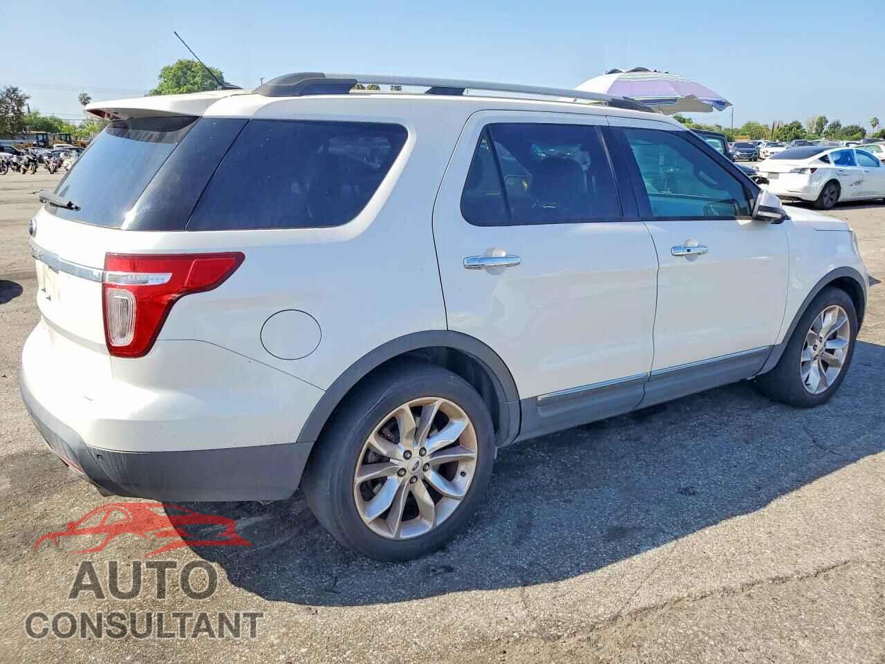 FORD EXPLORER 2015 - 1FM5K7F81FGC50851