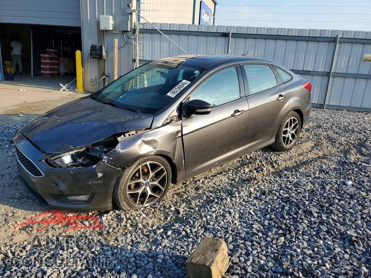 FORD FOCUS 2017 - 1FADP3H2XHL317241