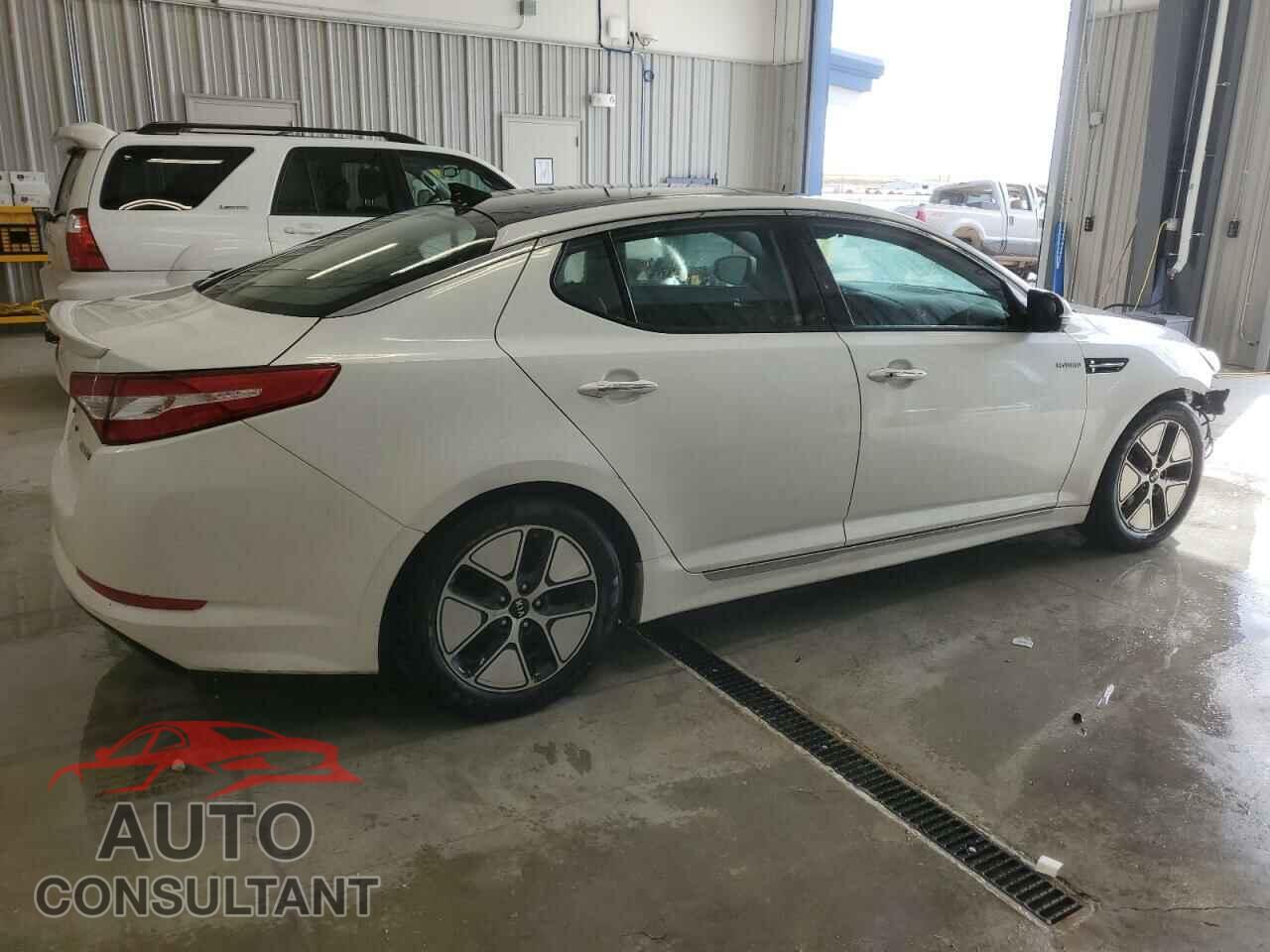 KIA OPTIMA 2013 - KNAGM4AD8D5061226