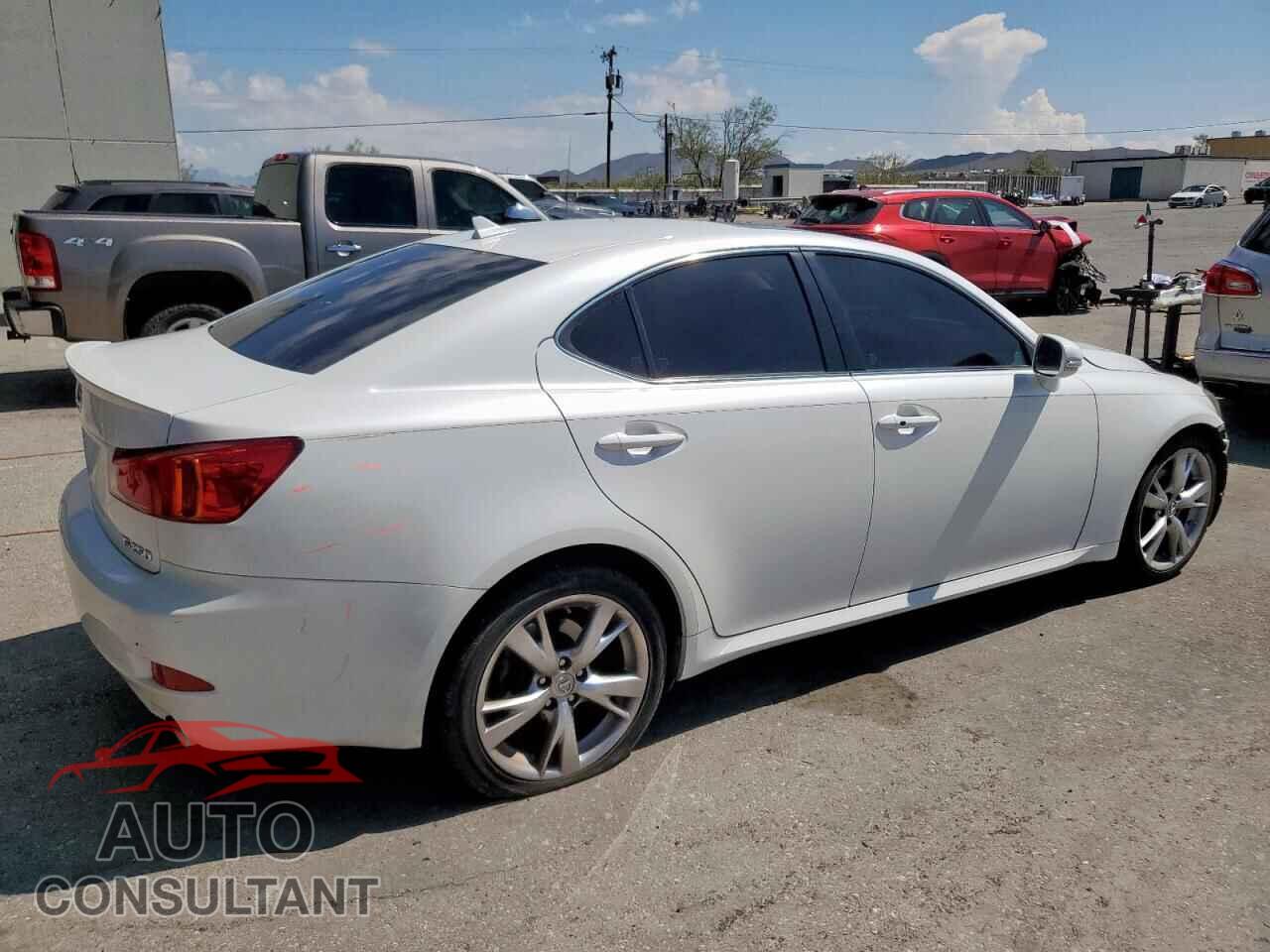 LEXUS IS 2009 - JTHBK262392085813