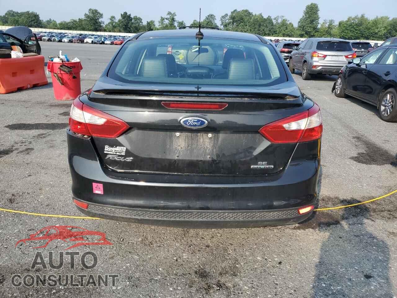 FORD FOCUS 2014 - 1FADP3F26EL163884