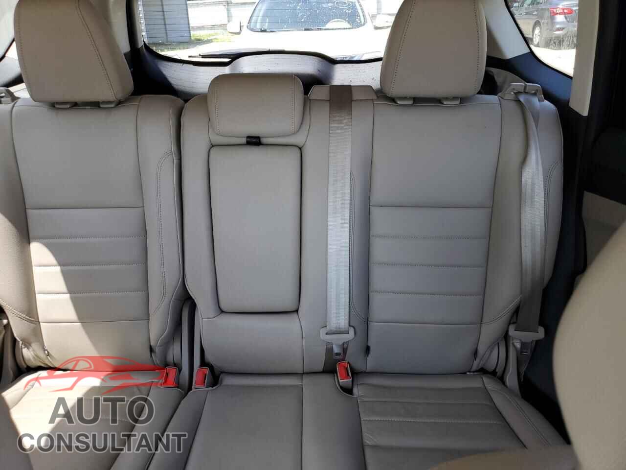 FORD ESCAPE 2015 - 1FMCU9G99FUB35775