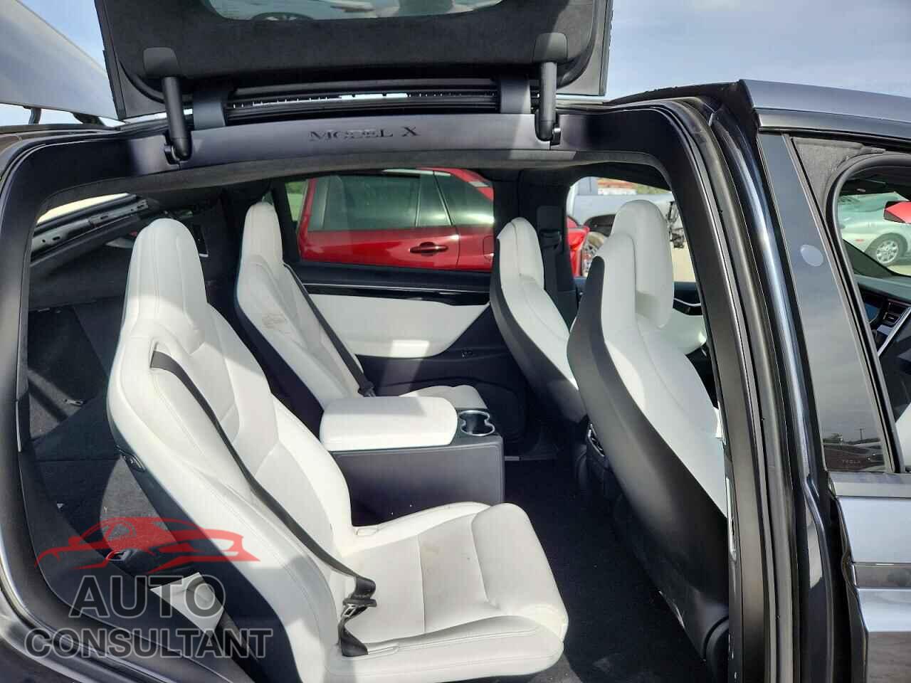TESLA MODEL X 2017 - 5YJXCBE25HF060462