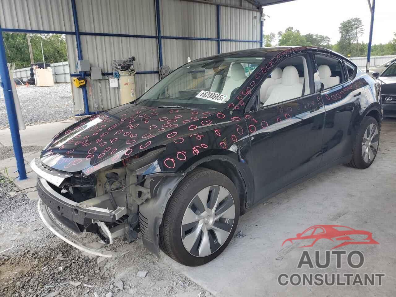 TESLA MODEL Y 2023 - 7SAYGAEE6PF792033