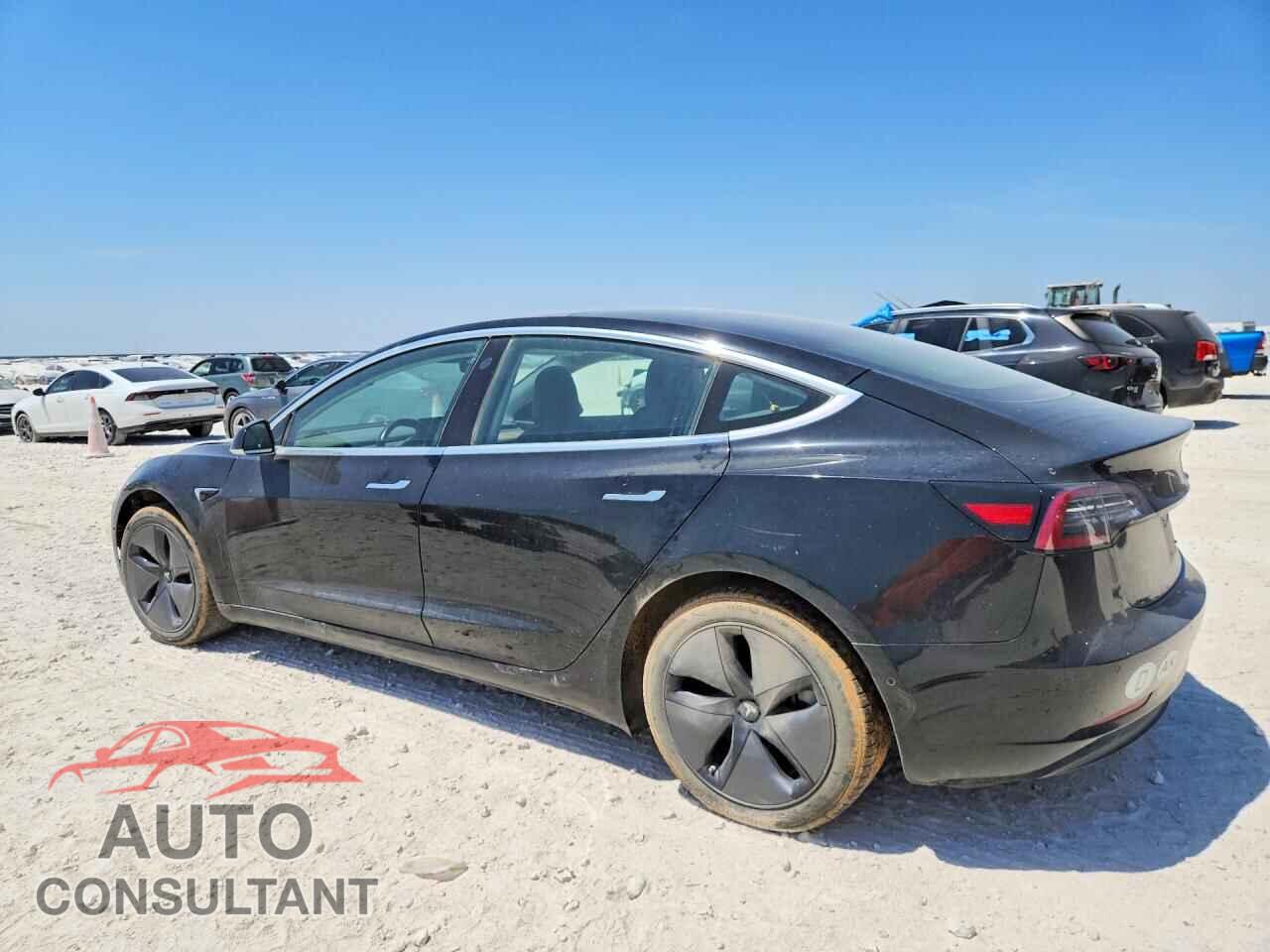 TESLA MODEL 3 2018 - 5YJ3E1EA8JF075893