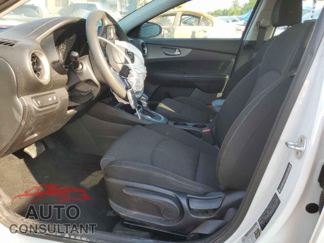 KIA FORTE 2019 - 3KPF24AD1KE057332