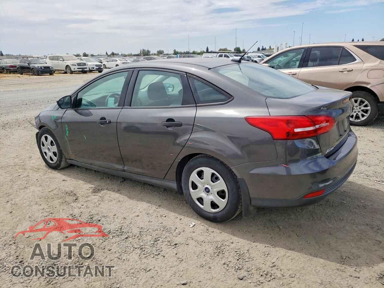 FORD FOCUS 2016 - 1FADP3E23GL209482