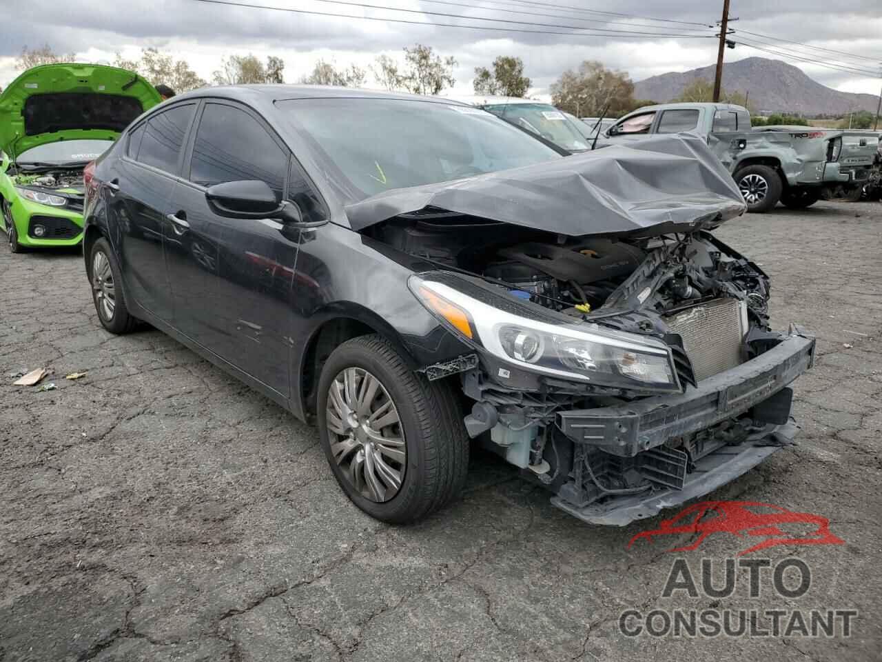 KIA FORTE 2017 - 3KPFK4A76HE107001