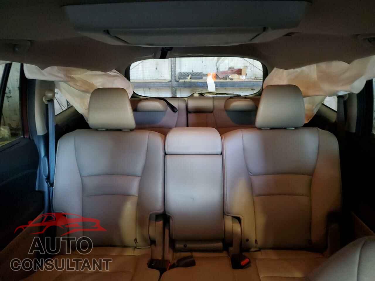 HONDA PILOT 2019 - 5FNYF6H93KB093981