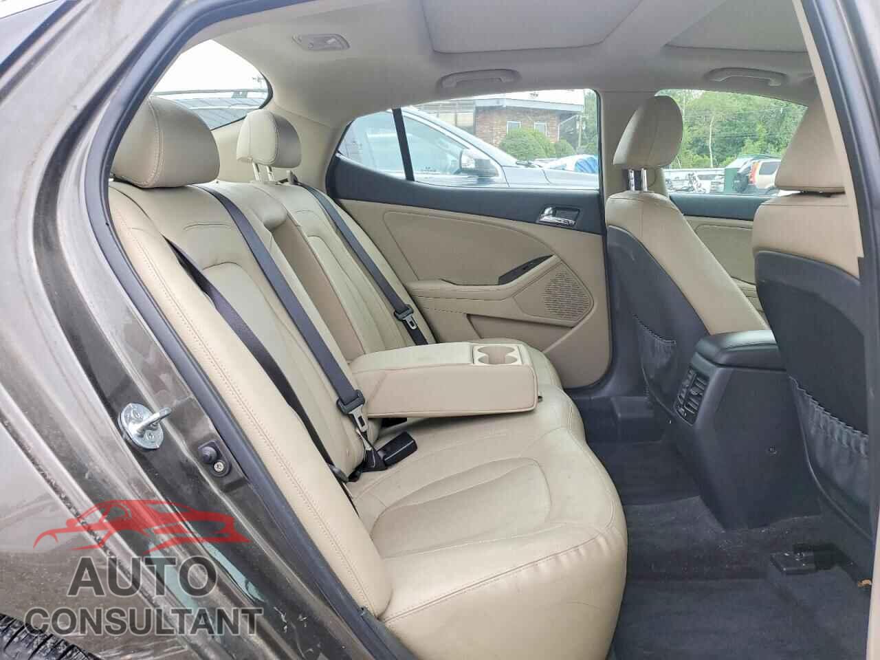 KIA OPTIMA 2011 - KNAGN4A69B5103253