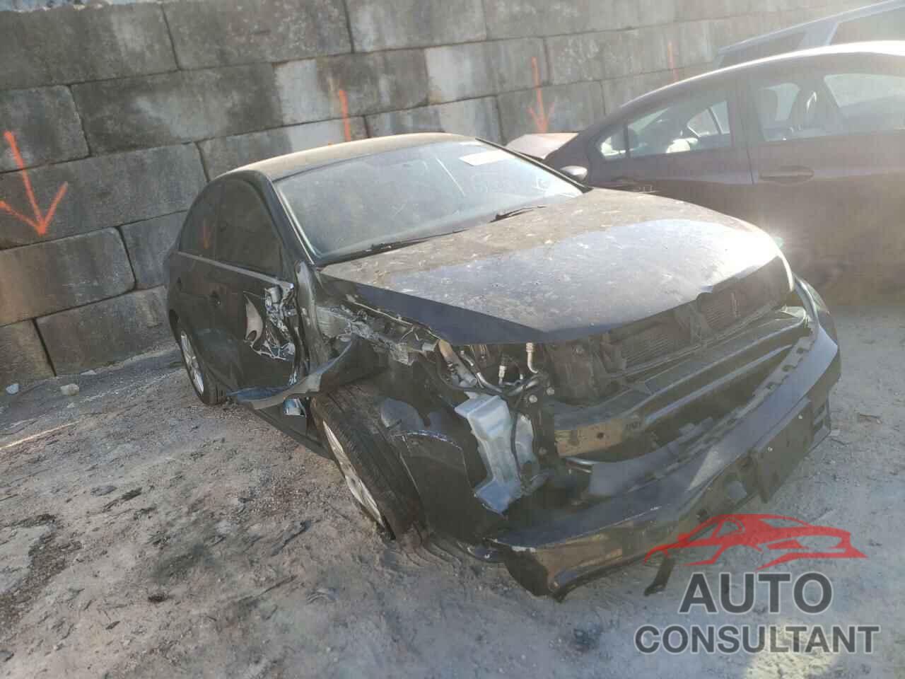 VOLKSWAGEN JETTA 2017 - 3VW2B7AJXHM360787