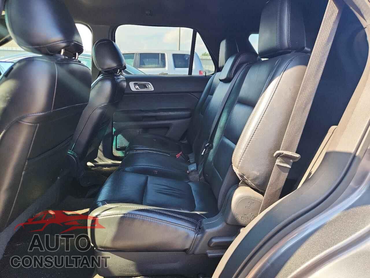 FORD EXPLORER 2012 - 1FMHK8D80CGA78085