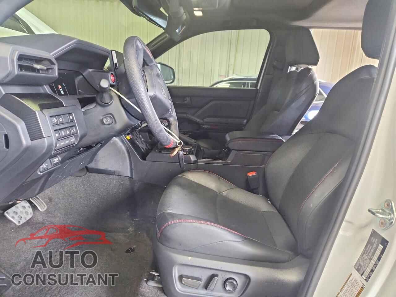 TOYOTA 4RUNNER 2025 - JTEVB5BR4S5025476