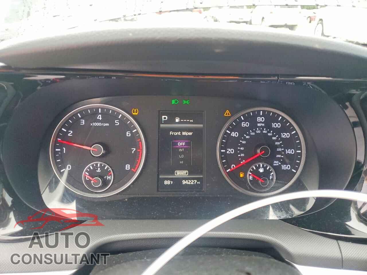 KIA K5 2021 - 5XXG14J28MG033559