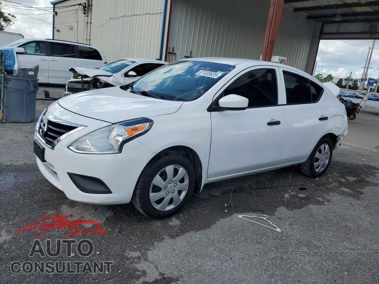 NISSAN VERSA 2017 - 3N1CN7AP1HL890819