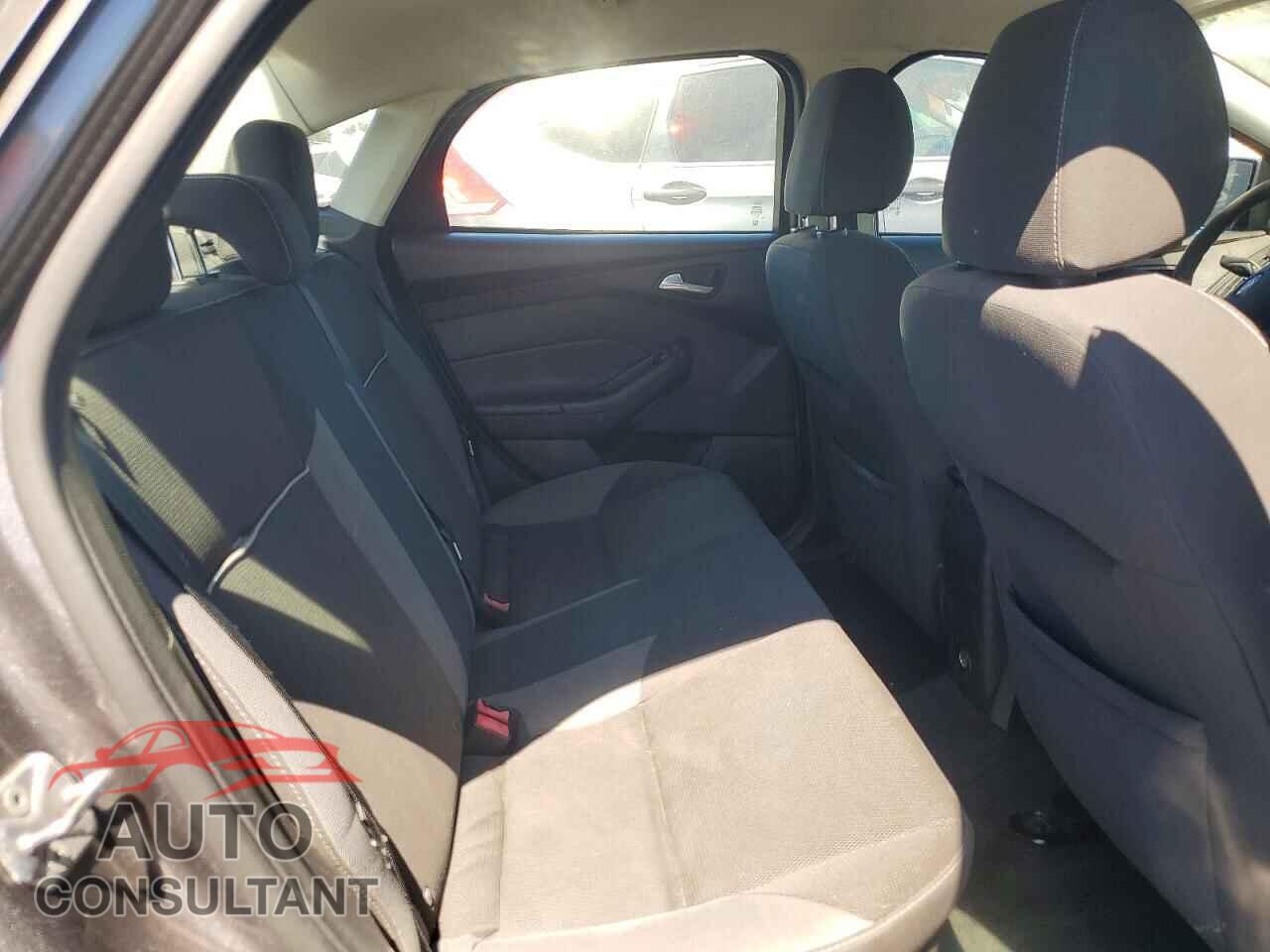 FORD FOCUS 2013 - 1FADP3F26DL153760