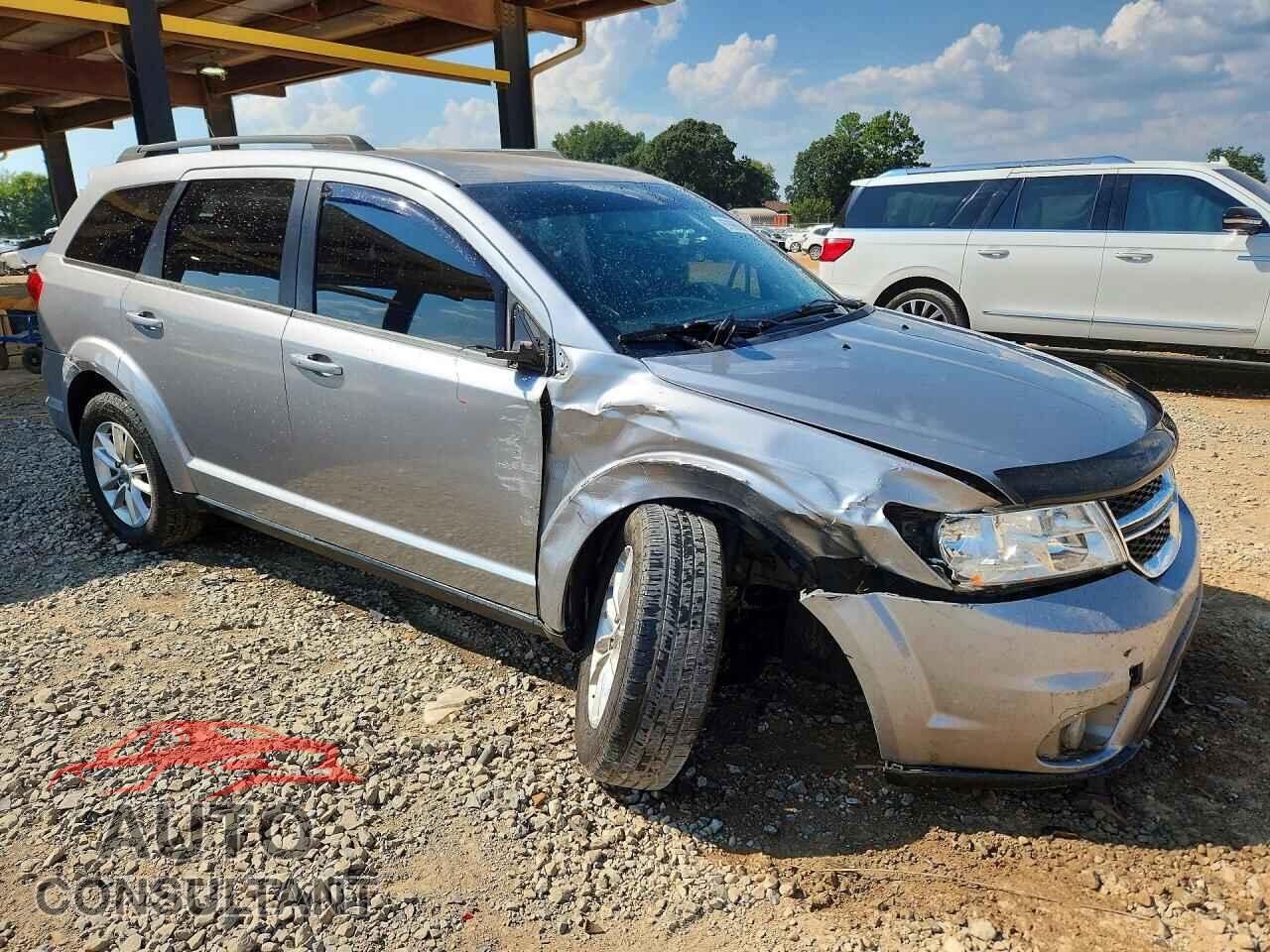 DODGE JOURNEY 2015 - 3C4PDCBB2FT600369