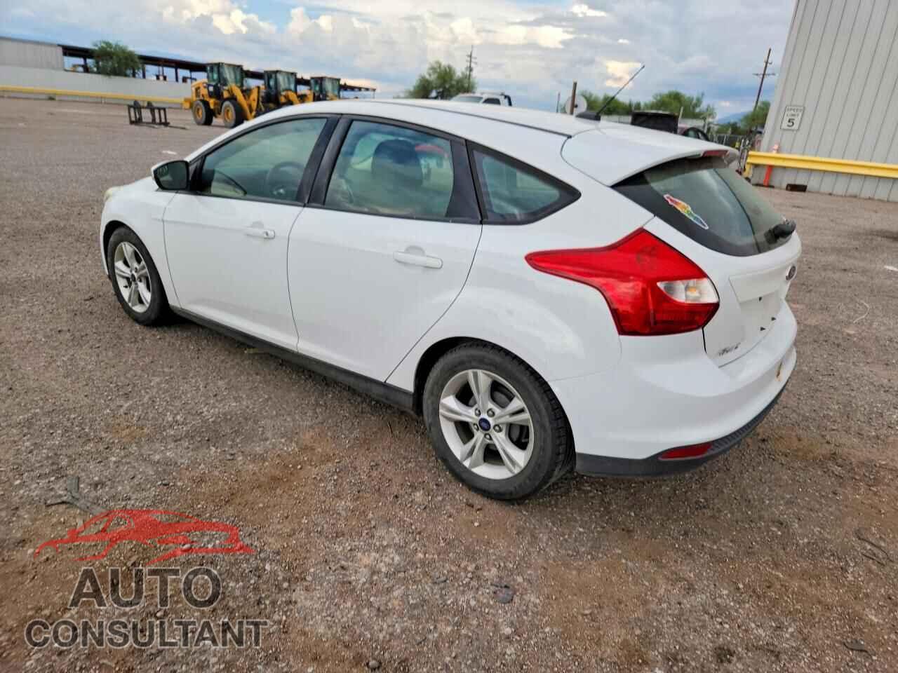 FORD FOCUS 2014 - 1FADP3K2XEL461005