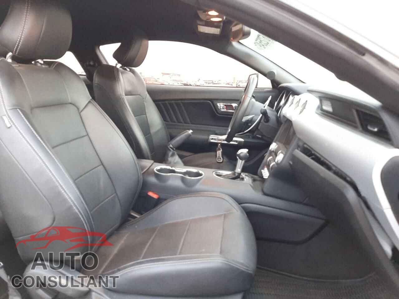 FORD MUSTANG 2017 - 1FA6P8TH0H5310191