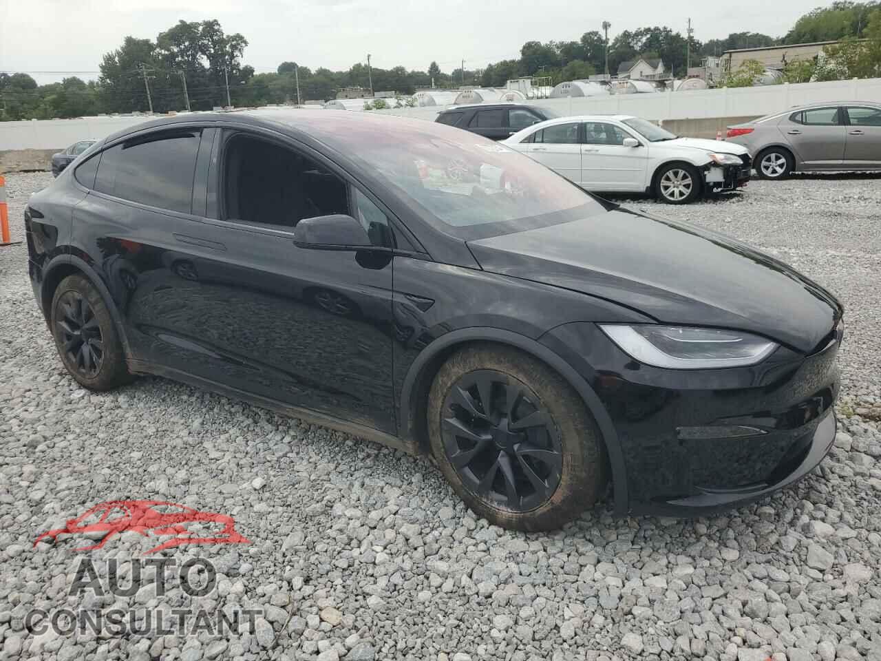 TESLA MODEL X 2023 - 7SAXCBE65PF373323