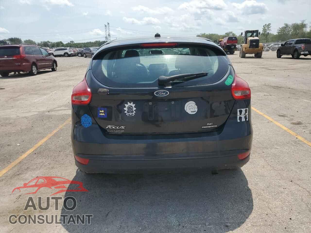 FORD FOCUS 2015 - 1FADP3K24FL224527