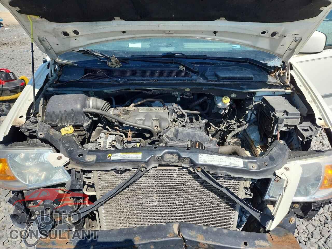 DODGE CARAVAN 2010 - 2D4RN5D15AR445112