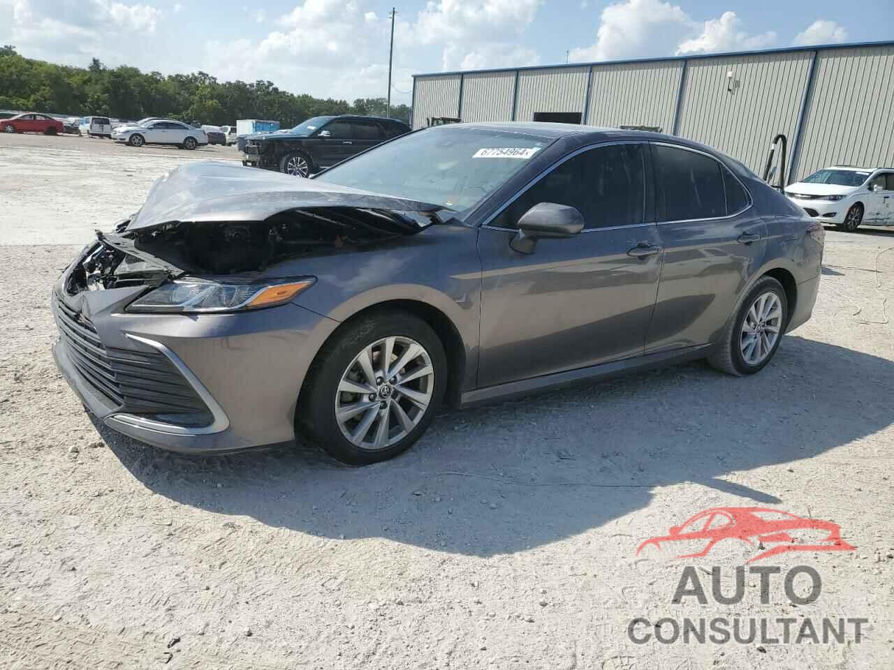 TOYOTA CAMRY 2023 - 4T1C11AK2PU106917