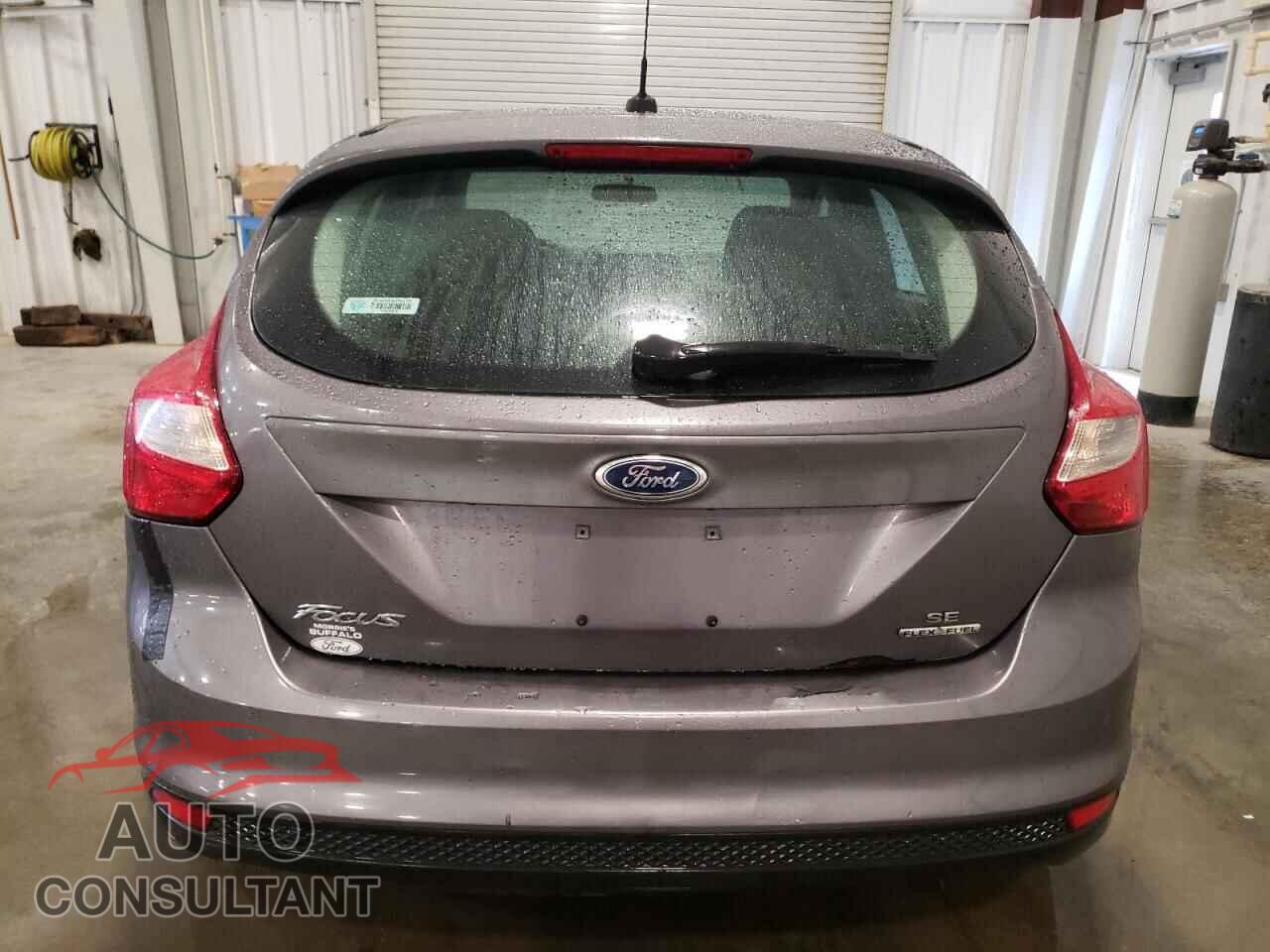 FORD FOCUS 2014 - 1FADP3K24EL156227
