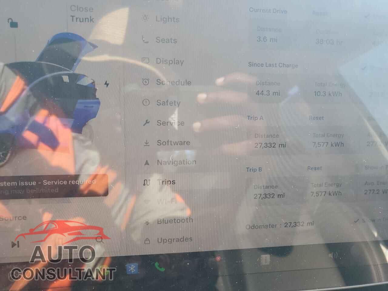TESLA MODEL Y 2024 - 7SAYGDEE4RA227183