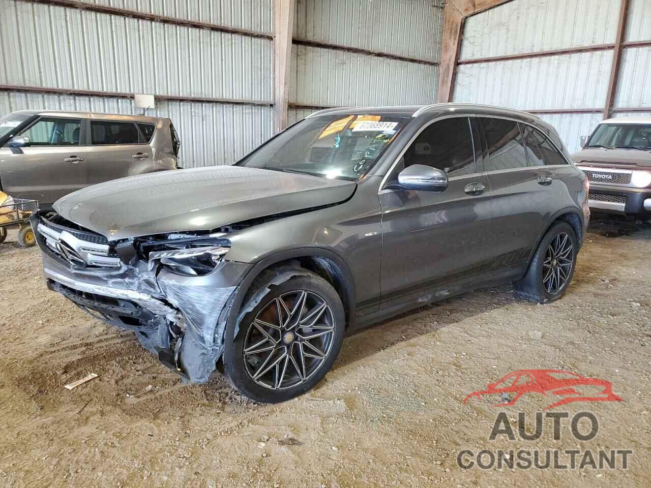 MERCEDES-BENZ GLC-CLASS 2018 - WDC0G4JB4JV060901