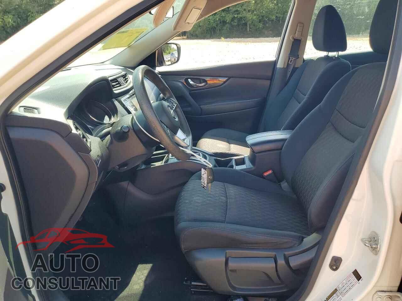 NISSAN ROGUE 2017 - 5N1AT2MT7HC794237