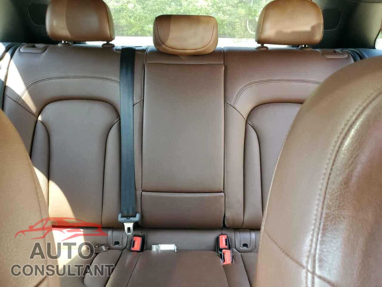 AUDI Q3 2018 - WA1ECCFS0JR002202