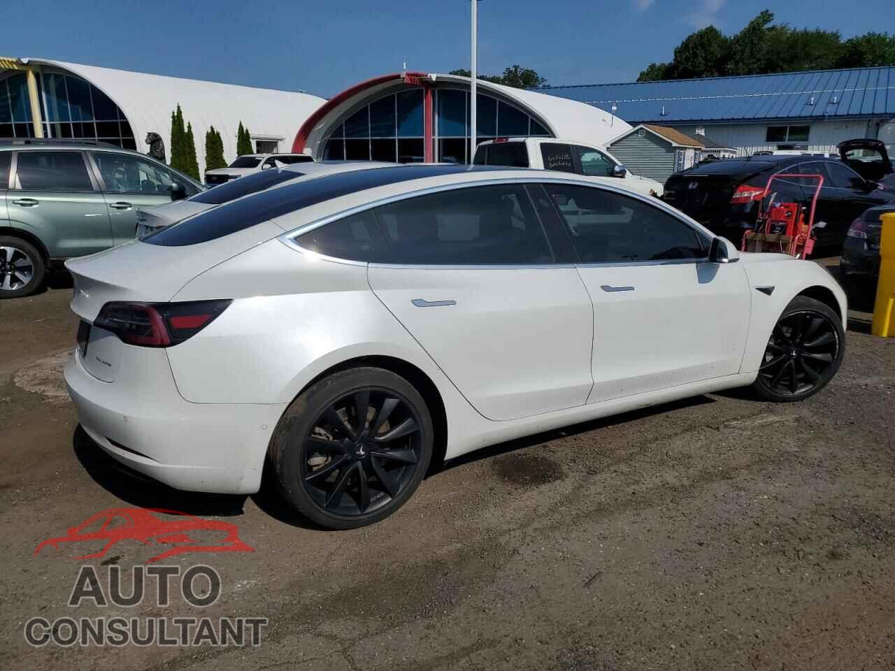 TESLA MODEL 3 2019 - 5YJ3E1EBXKF389961