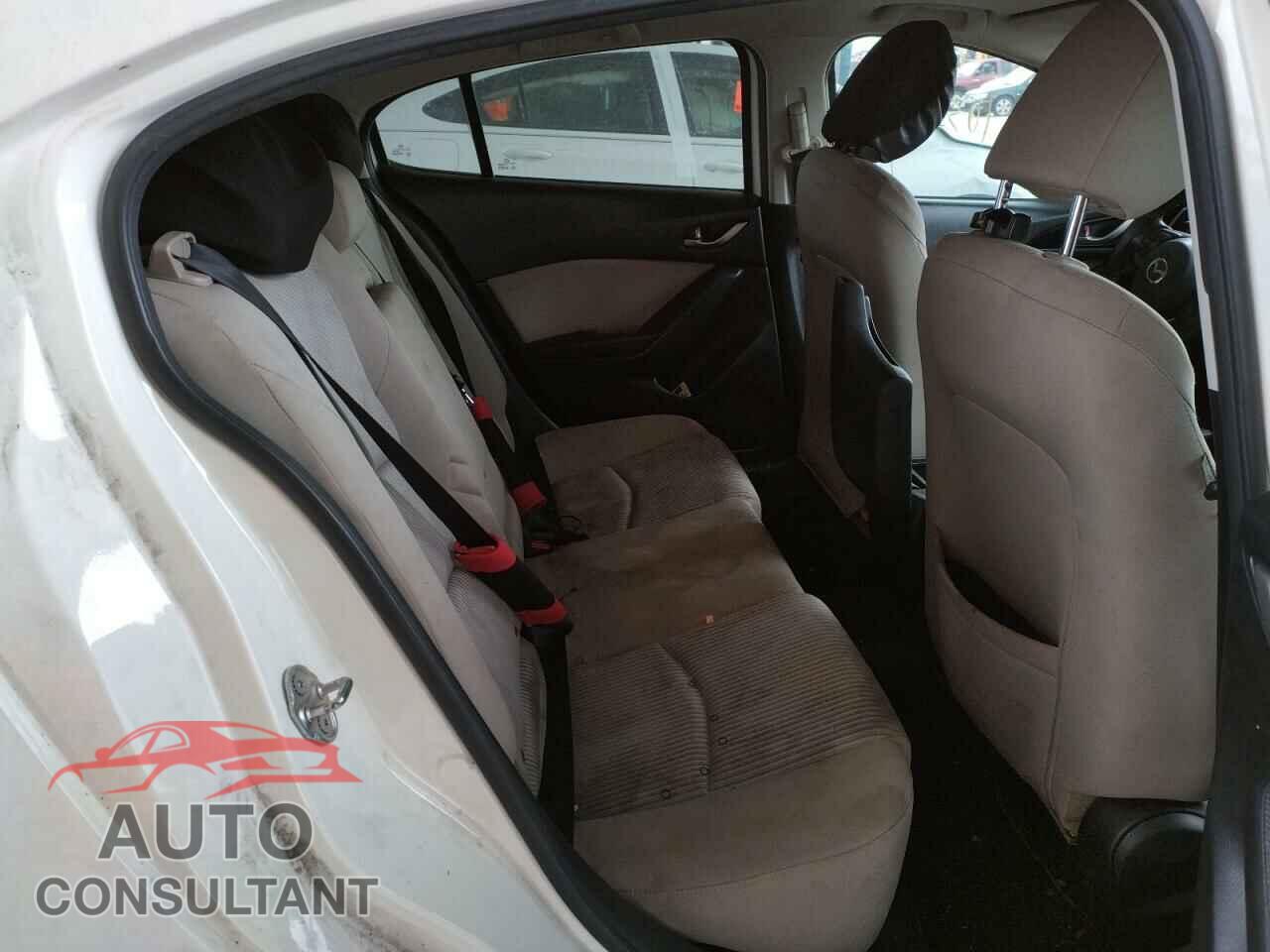 MAZDA 3 2016 - 3MZBM1M76GM273913
