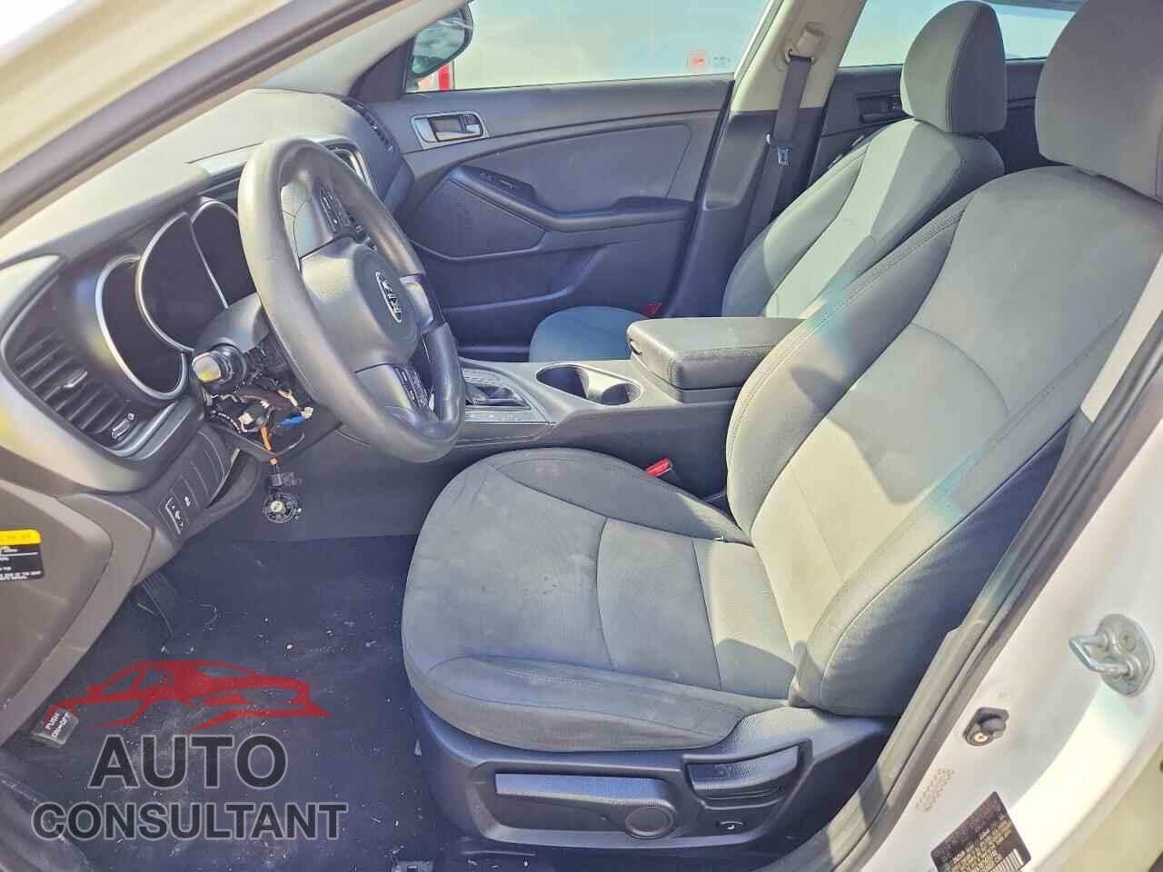 KIA OPTIMA 2015 - KNAGM4A70F5620748