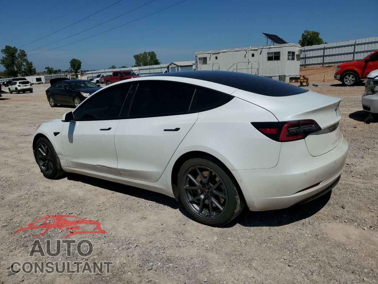 TESLA MODEL 3 2021 - 5YJ3E1EB2MF992762