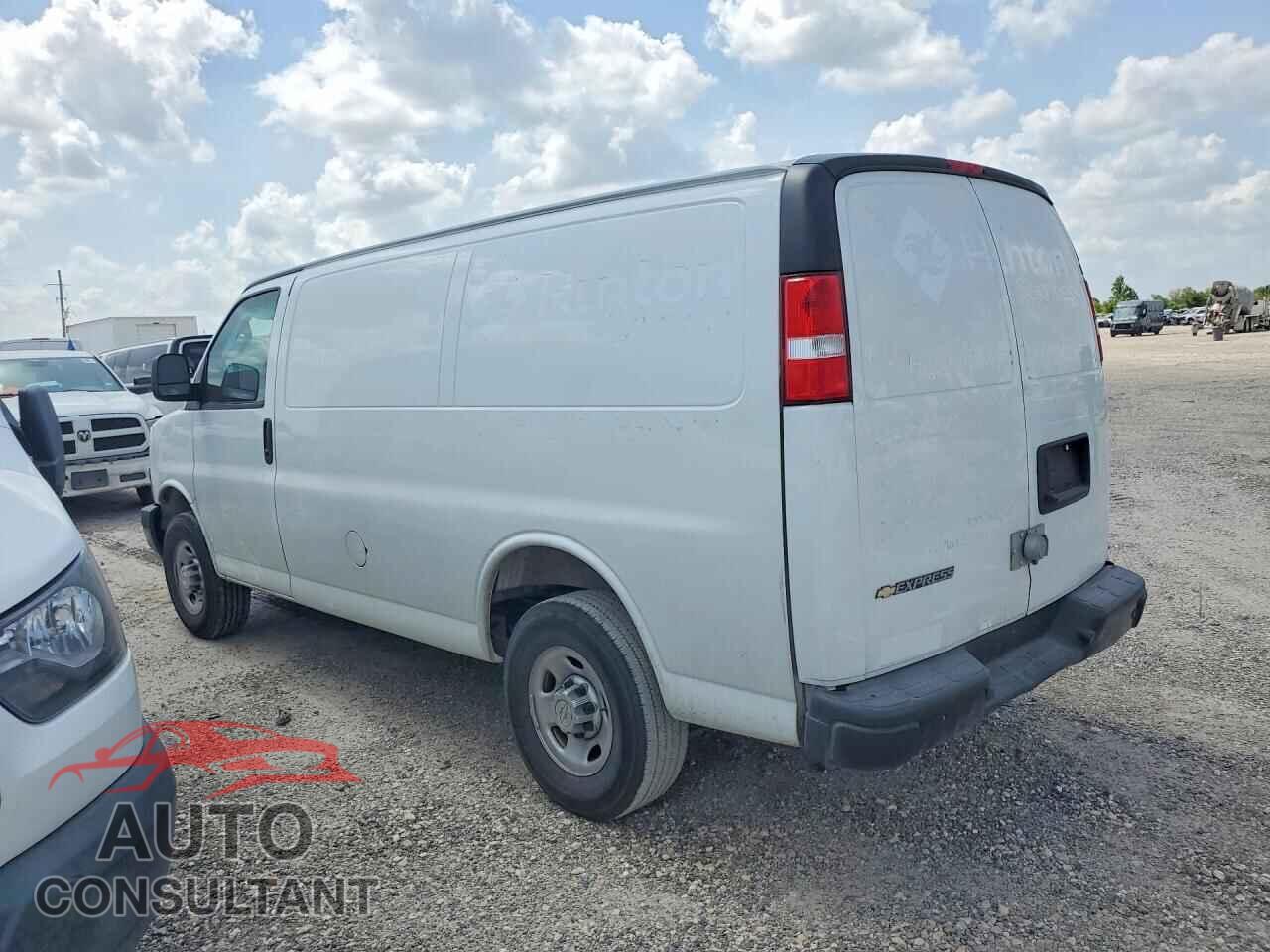 CHEVROLET EXPRESS 2025 - 1GCWGAF75S1133057